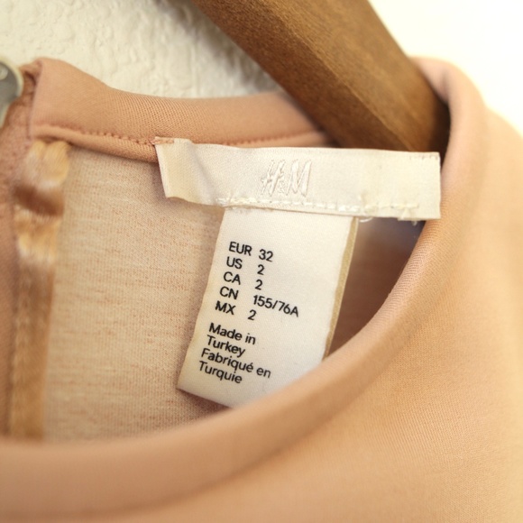 H&M Peplum Top Blouse Fitted Peach Size 2 Salmon - Picture 4 of 5